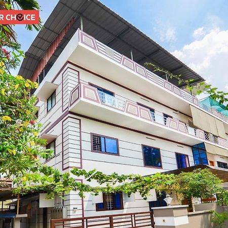 Oyo Home 81801 Akash Villa Trippapur Exterior foto