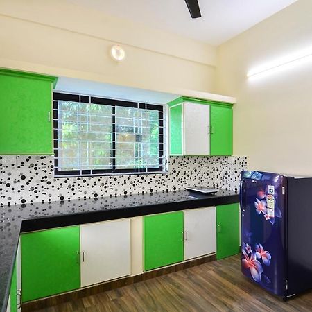 Oyo Home 81801 Akash Villa Trippapur Exterior foto