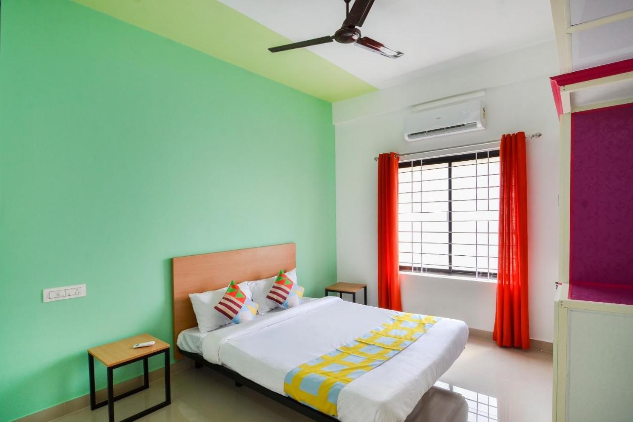 Oyo Home 81801 Akash Villa Trippapur Exterior foto